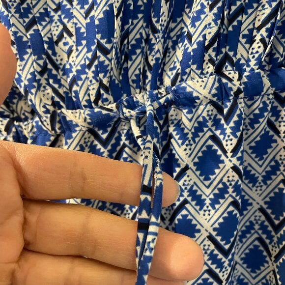 Maeve Dress size Small tie front v neck Lined, pockets - Picture 5 of 11